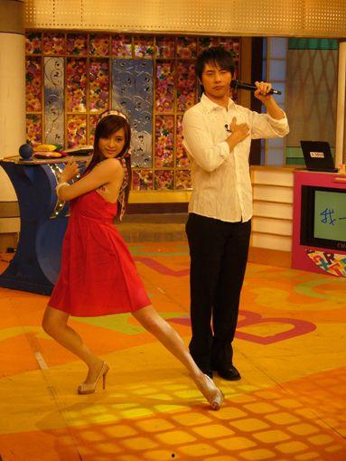 娱乐圈爆料刘真去医院,刘真紧急入院，健康状况引发关注