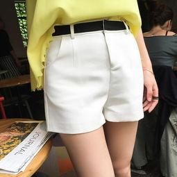 爆料女款短裤图片视频网,揭秘爆款女款短裤的火爆瞬间
