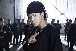 四海无拘男装爆料视频在线观看,时尚潮流，尽在云端揭秘