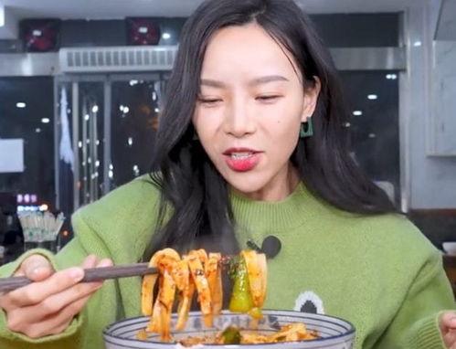 网红小贝被爆料视频大全,揭秘爆红背后的真相